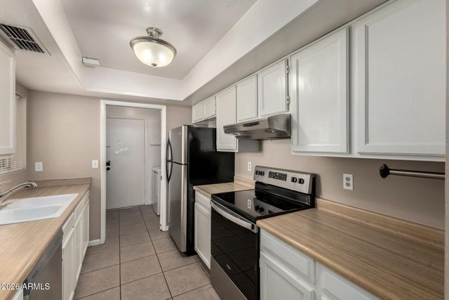 4529 W MCLELLAN Road, Glendale, AZ 85301