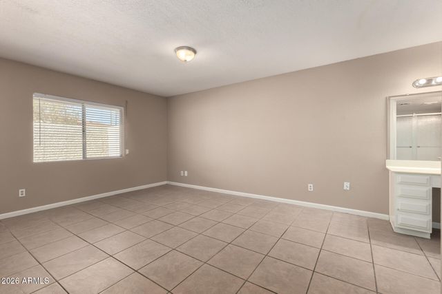 4529 W MCLELLAN Road, Glendale, AZ 85301