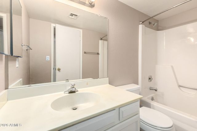 4529 W MCLELLAN Road, Glendale, AZ 85301