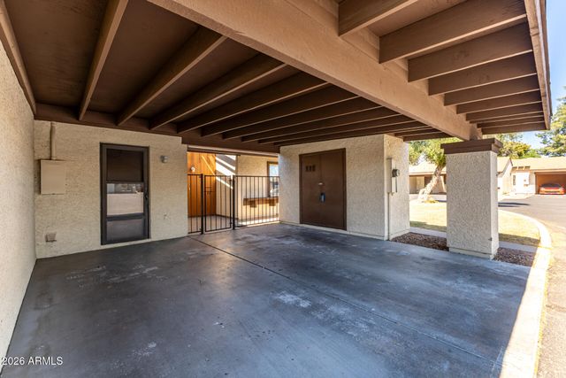 4529 W MCLELLAN Road, Glendale, AZ 85301