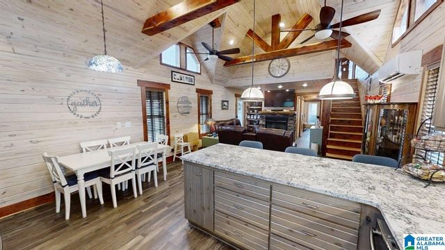 210 COUNTY ROAD 2030, Crane Hill, AL 35053