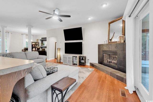 1870 Gray Oaks Dr., Conway, SC 29526