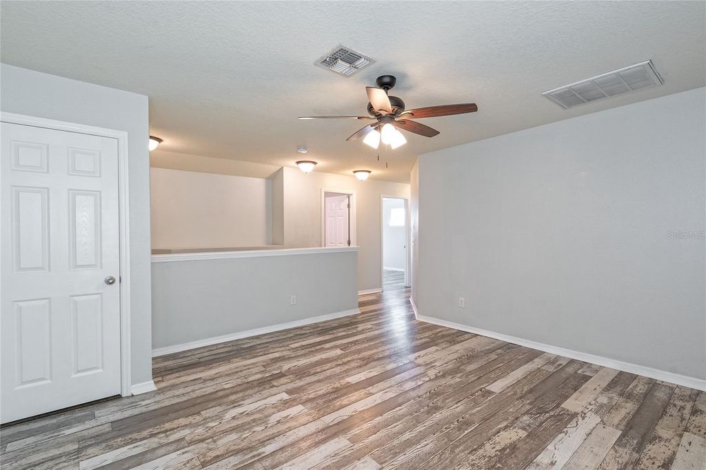 Image 26 of property listing at 1210 BASSANO WAY, Orlando, FL 32828