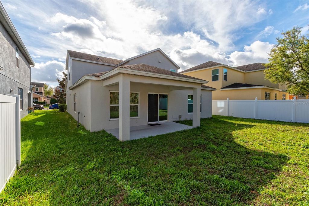 Image 4 of property listing at 1210 BASSANO WAY, Orlando, FL 32828