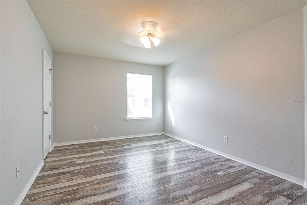 Image 31 of property listing at 1210 BASSANO WAY, Orlando, FL 32828