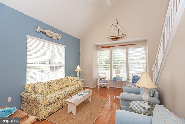 1 COLUMBIA AVE, Ocean Pines, MD 21811