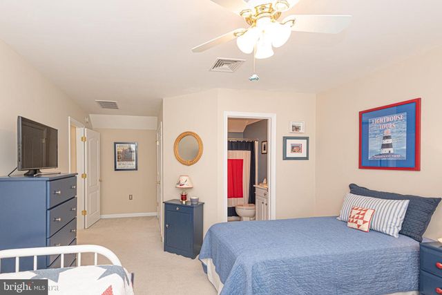 1 COLUMBIA AVE, Ocean Pines, MD 21811