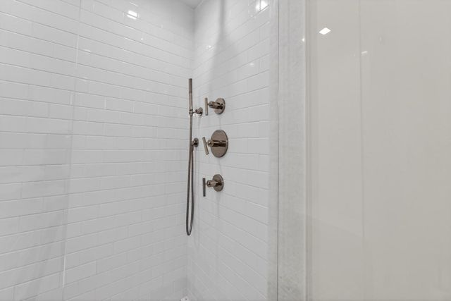 725 Hummingbird Way 103, North Palm Beach, FL 33408