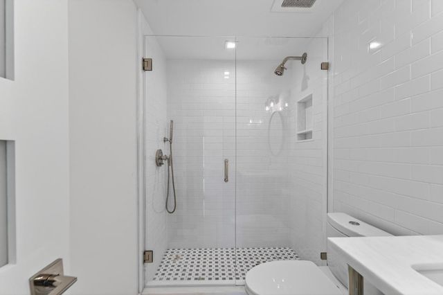 725 Hummingbird Way 103, North Palm Beach, FL 33408