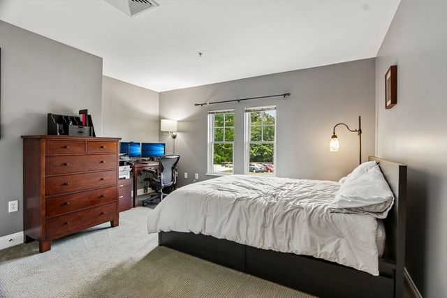 501 Commerce Dr 3211, Braintree, MA 02184