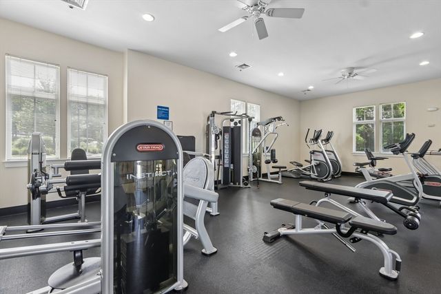501 Commerce Dr 3211, Braintree, MA 02184