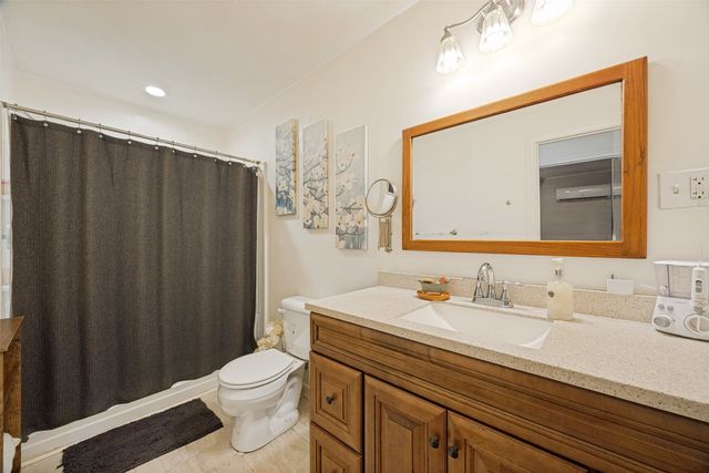 402 Jones Street, Tom Bean, TX 75489