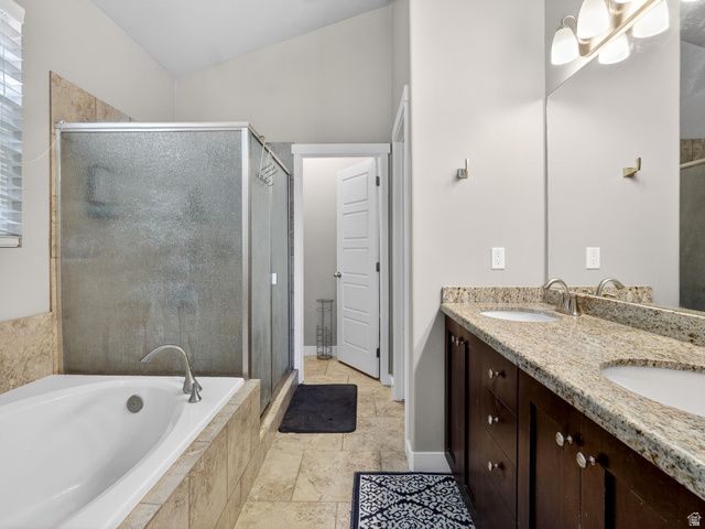 2335 W FIELD STONE WAY, Layton, UT 84041