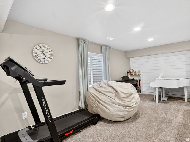 2335 W FIELD STONE WAY, Layton, UT 84041