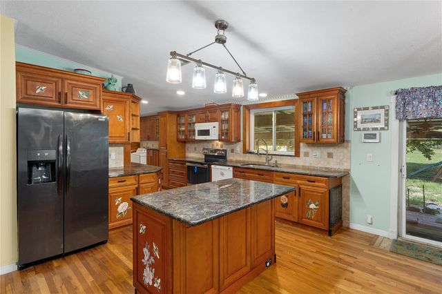 4235 ALLEN ROAD, Zephyrhills, FL 33541