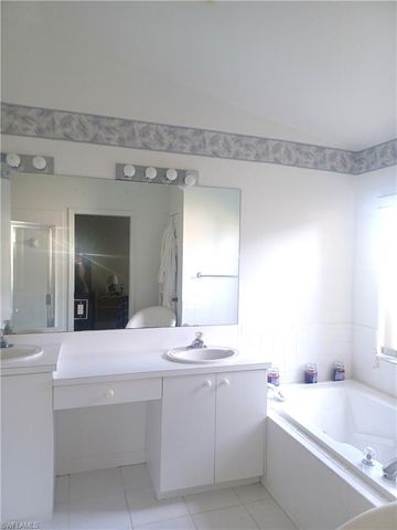 4508 Varsity CIR, Lehigh Acres, FL 33971