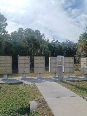 4508 Varsity CIR, Lehigh Acres, FL 33971