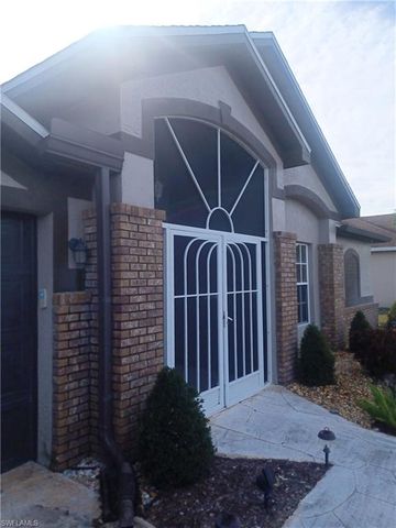 4508 Varsity CIR, Lehigh Acres, FL 33971