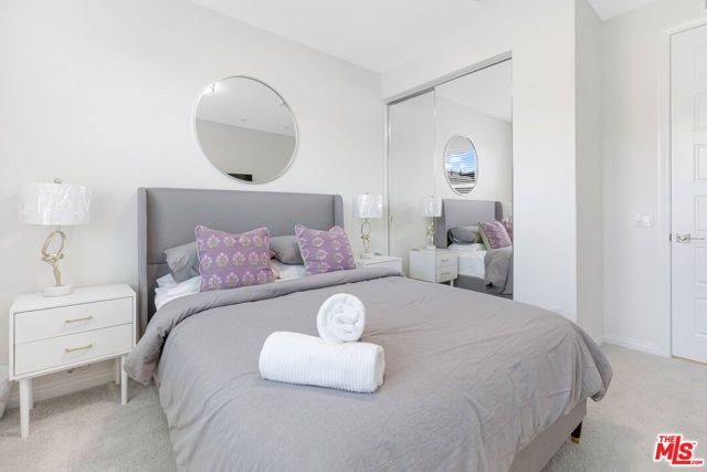 768 Daniel Freeman Circle, Inglewood, CA 90301