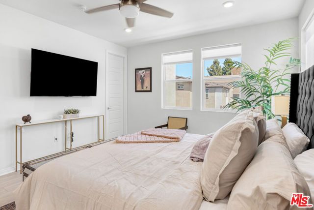 768 Daniel Freeman Circle, Inglewood, CA 90301