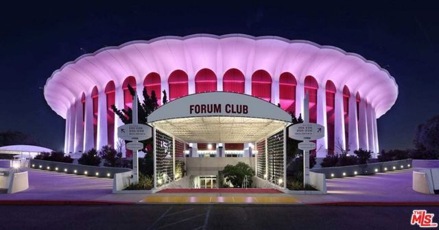 768 Daniel Freeman Circle, Inglewood, CA 90301