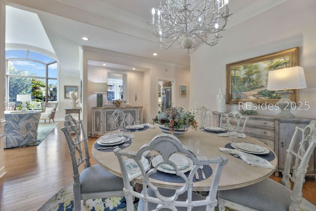 60 Leamington Ln, Hilton Head Island, SC 29928