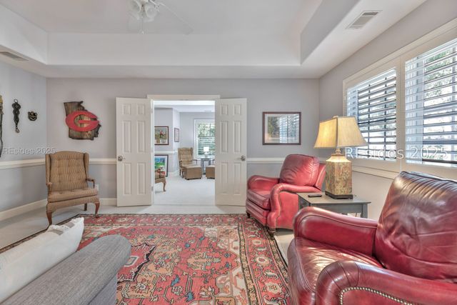 60 Leamington Ln, Hilton Head Island, SC 29928