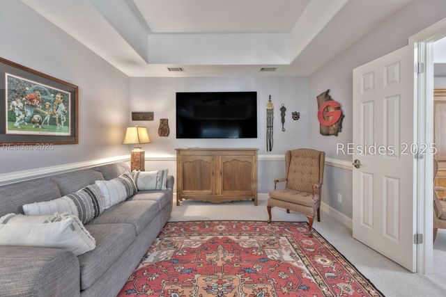 60 Leamington Ln, Hilton Head Island, SC 29928