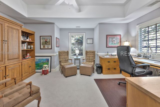 60 Leamington Ln, Hilton Head Island, SC 29928