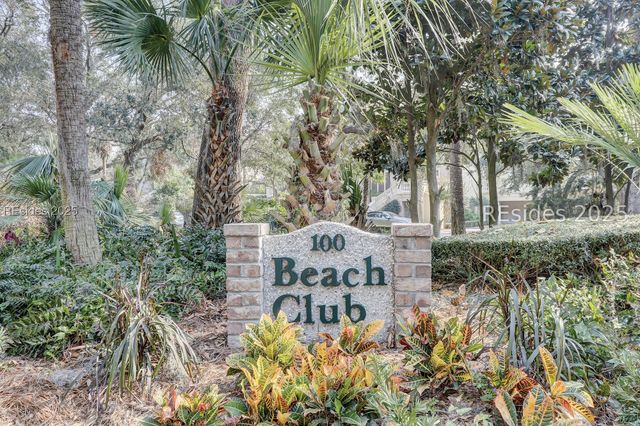 60 Leamington Ln, Hilton Head Island, SC 29928