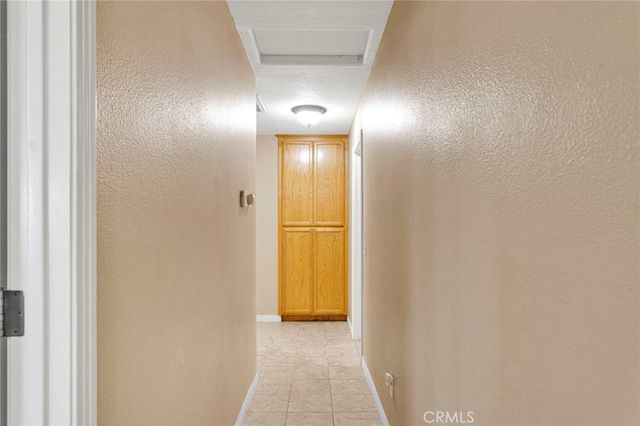 15184 Walnut, Hesperia, CA 92345