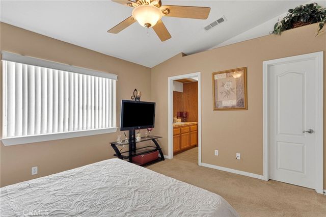 15184 Walnut, Hesperia, CA 92345