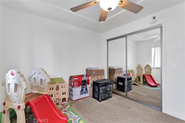 15184 Walnut, Hesperia, CA 92345