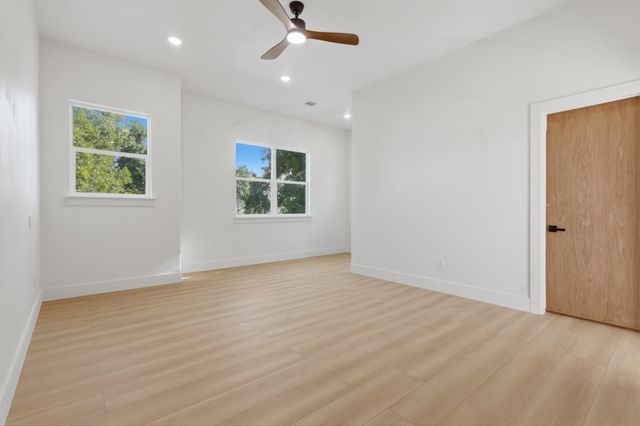 1521 Armada Drive, Houston, TX 77091