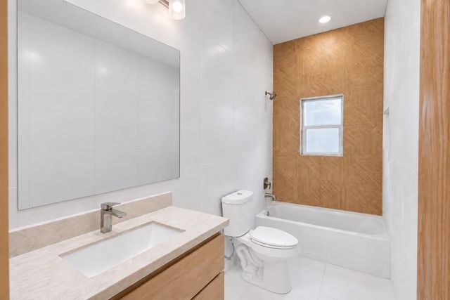1521 Armada Drive, Houston, TX 77091