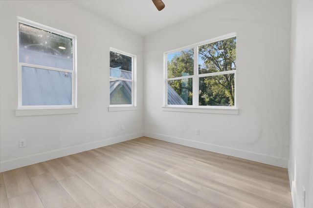 1521 Armada Drive, Houston, TX 77091