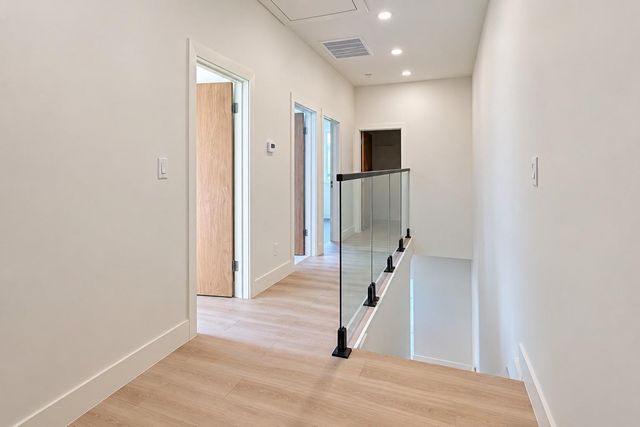 1521 Armada Drive, Houston, TX 77091