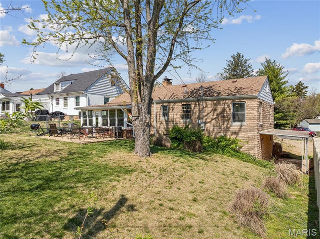 9304 Lenard Court, Unincorporated, MO 63123