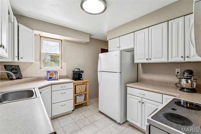 9304 Lenard Court, Unincorporated, MO 63123