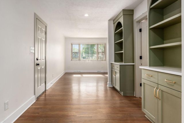 3542 Hoover Road, Grove City, OH 43123