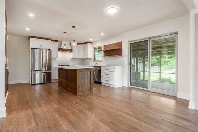 3542 Hoover Road, Grove City, OH 43123
