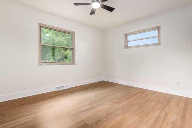 3542 Hoover Road, Grove City, OH 43123
