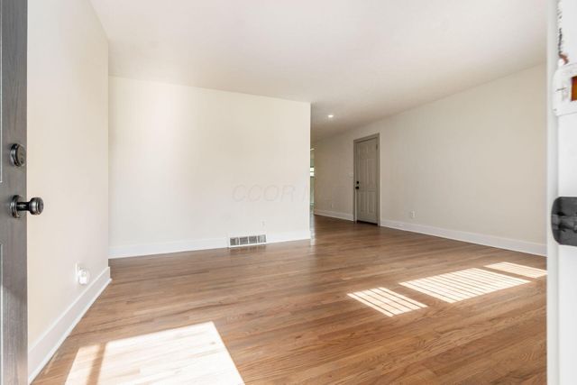3542 Hoover Road, Grove City, OH 43123