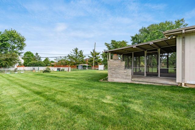 3542 Hoover Road, Grove City, OH 43123