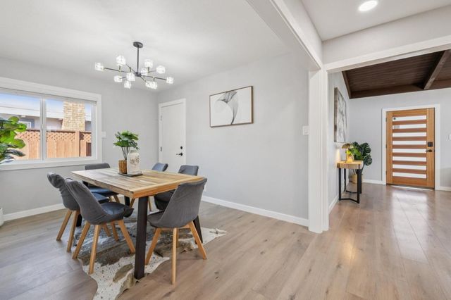 714 Hamilton Lane, Santa Clara, CA 95051