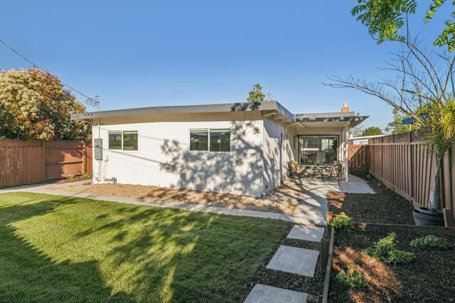 714 Hamilton Lane, Santa Clara, CA 95051