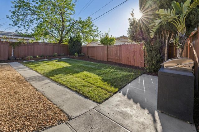 714 Hamilton Lane, Santa Clara, CA 95051