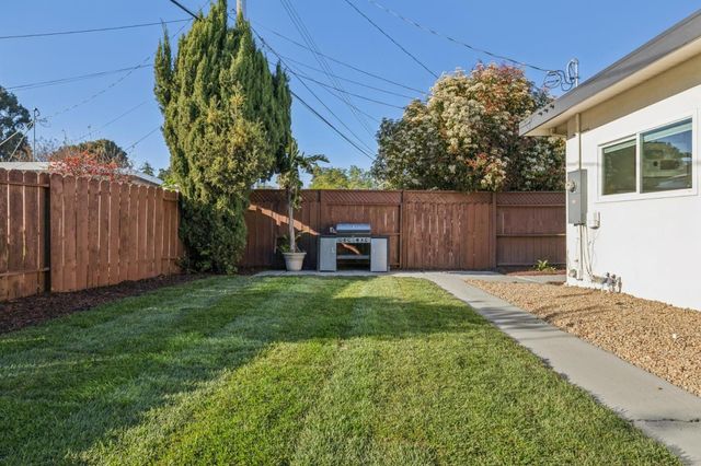 714 Hamilton Lane, Santa Clara, CA 95051
