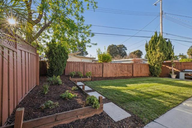 714 Hamilton Lane, Santa Clara, CA 95051