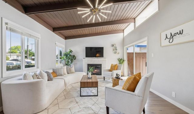 714 Hamilton Lane, Santa Clara, CA 95051